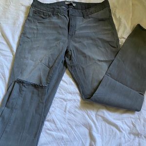 Gray  skinny jeans